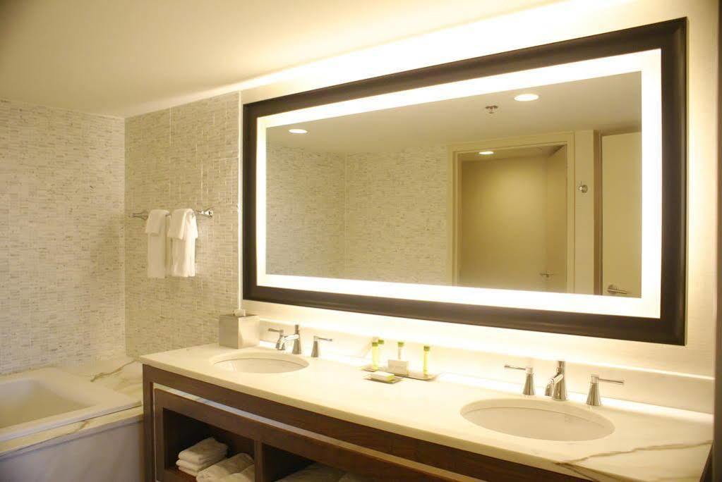 Doubletree By Hilton Pittsburgh-Green Tree Crafton Exterior foto